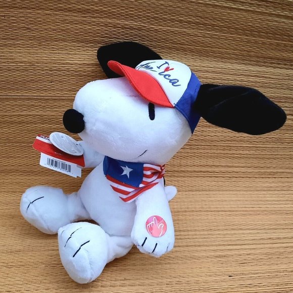 Peanuts- Snoopy- I Love America Animated Plush, DanDee- NEW w/Tags - Picture 6 of 12